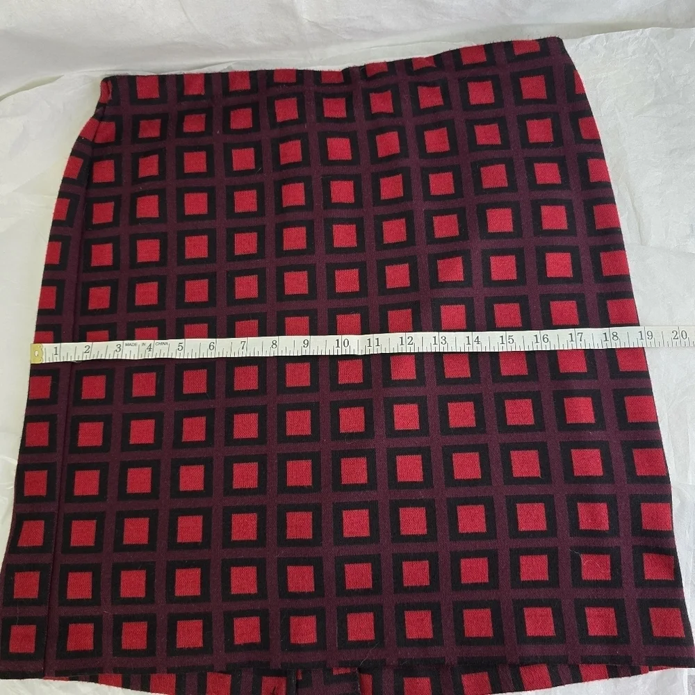 Worthington Classic Checker Geometric Stretch Elastic Pull On Knee Length Skirt
